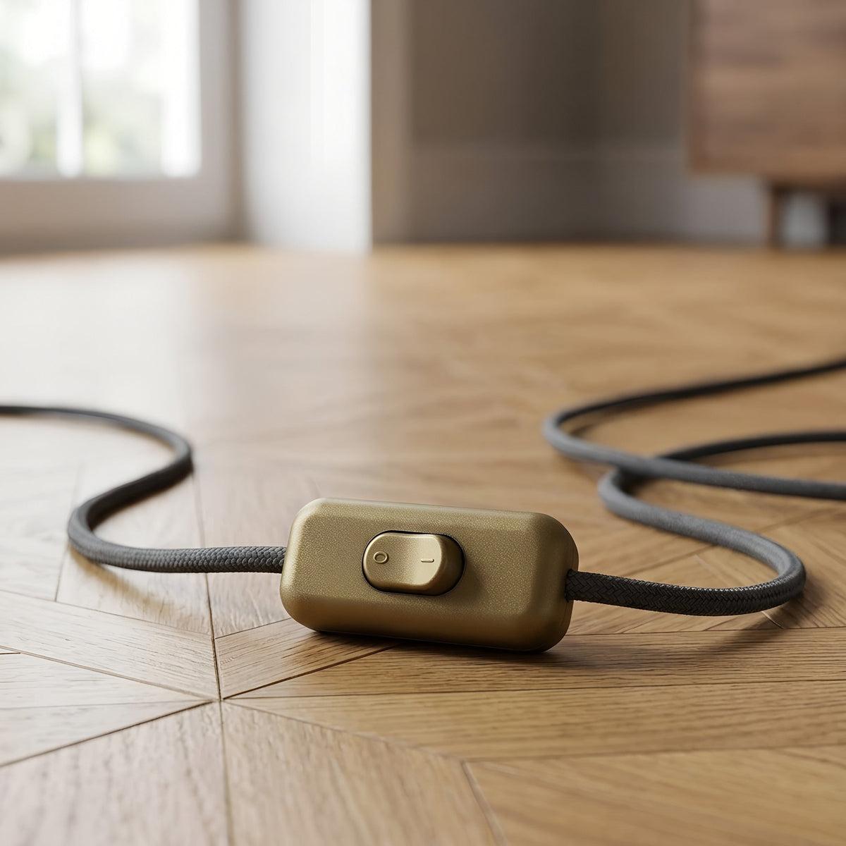 Zweipoliger Schnurschalter (Wippe) für Lampenkabel — Gold