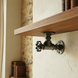 Winkel mit schwarzem Handrad | Modell 3