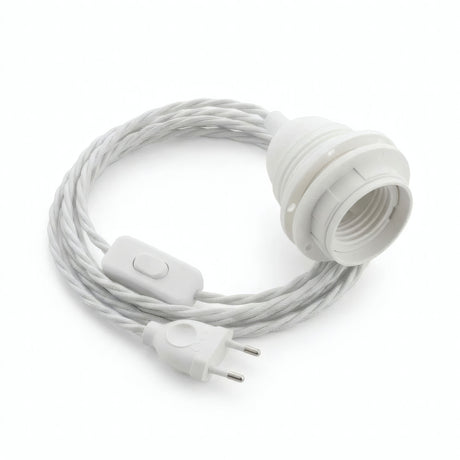 Lampe mit verdrilltem Textilkabel, Baumwolle Optisch Weiß, Fassung E27 mit Schirmringen