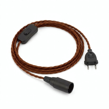 Lampe mit verdrilltem Textilkabel, Baumwolle Zimtbraun, Fassung E14