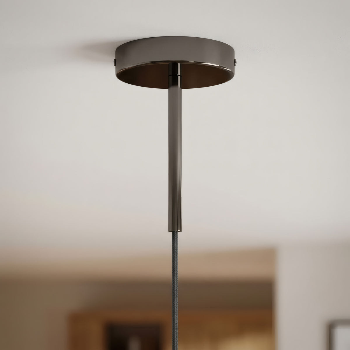 Zylindrischer Metallbaldachin mit 15-cm-Zugentlastung — Schwarze Perle