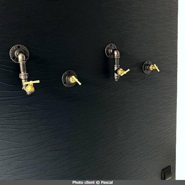 patère robinet en fonte et laiton avec robinet